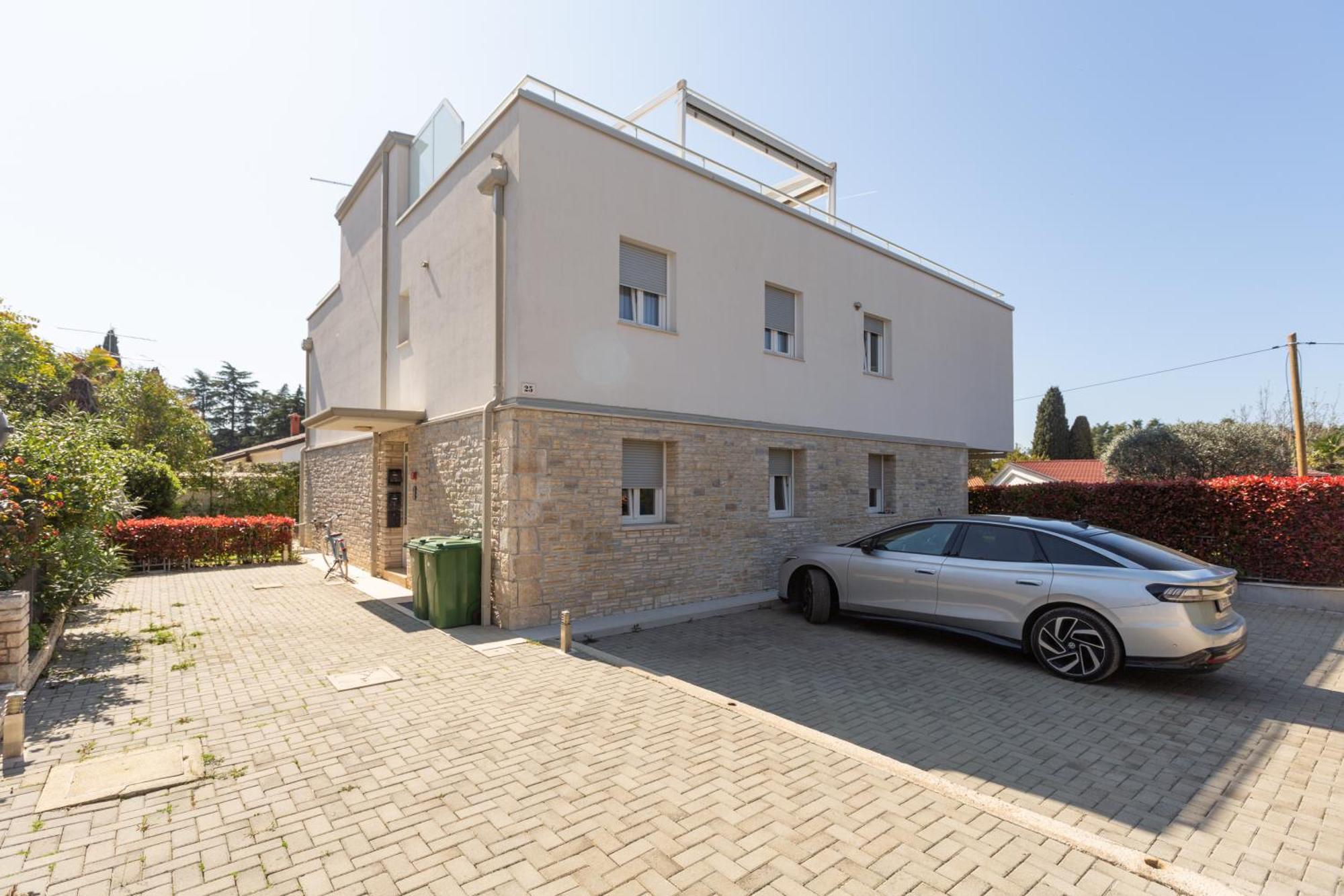 Sky By Seeadria Agency * Novigrad Istria