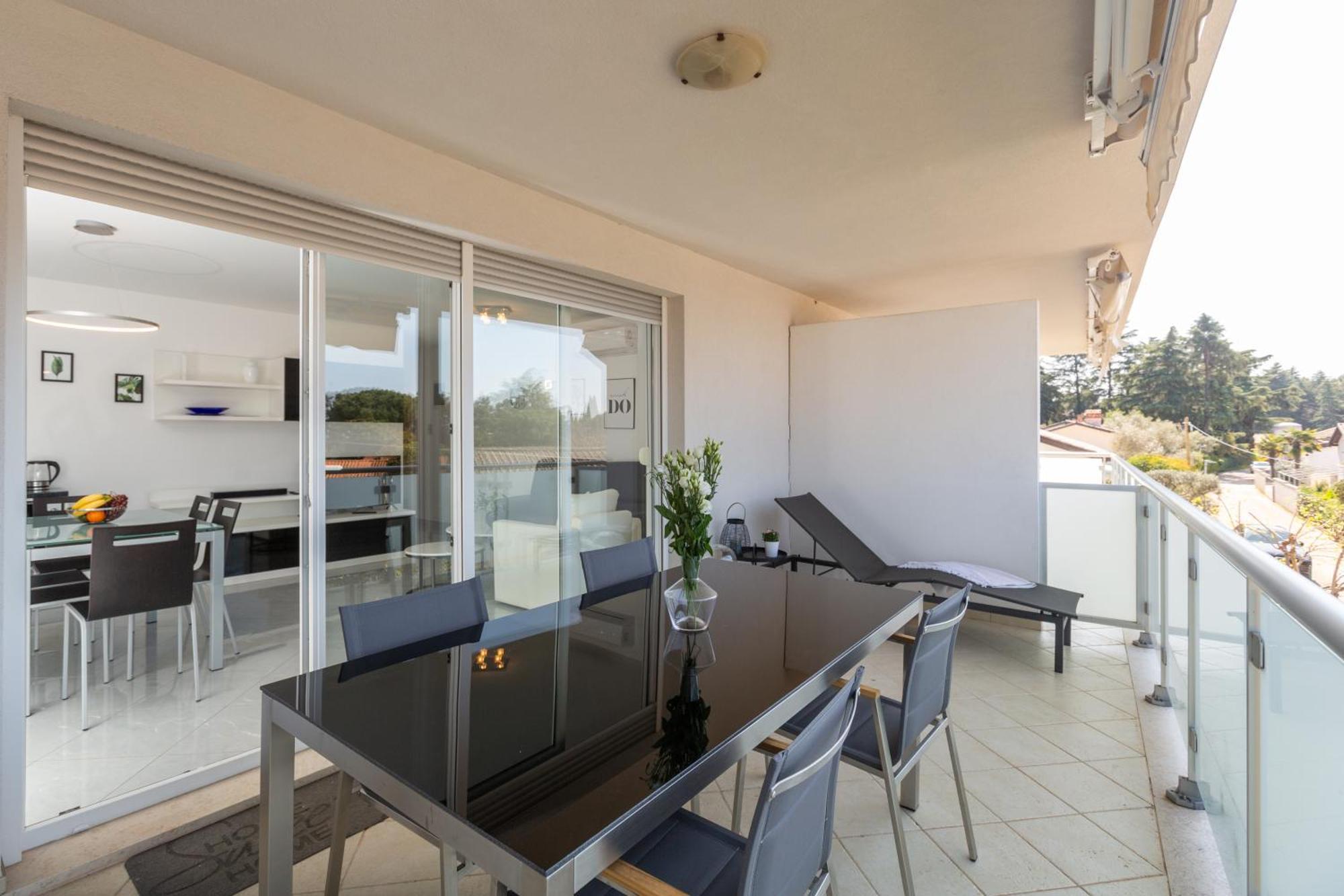 Sky By Seeadria Agency * Novigrad (Istria)